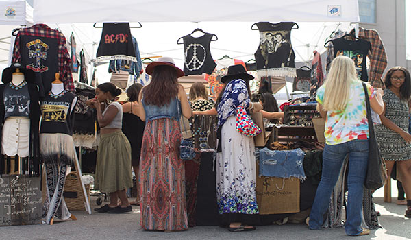 Vendor in Flea Markets