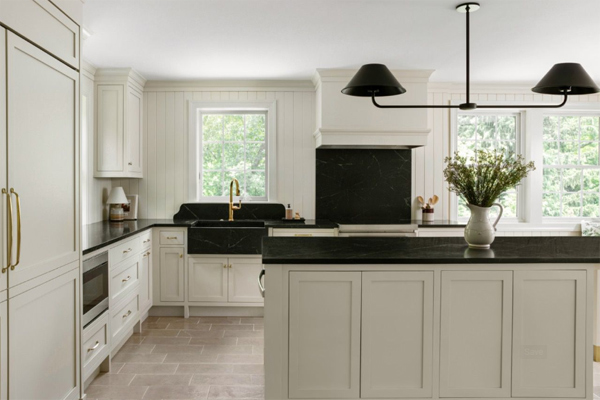 Designing a Monochromatic Kitchen with Black Countertops